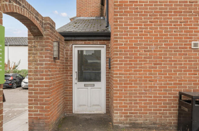 1365543-19-68ee2c...