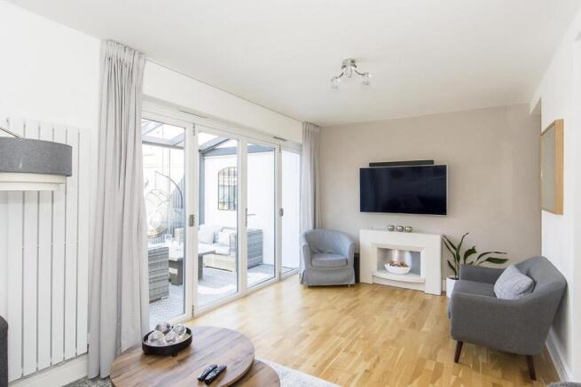 Lounge Area