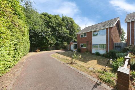 Houghton Close, Nottingham, NG16