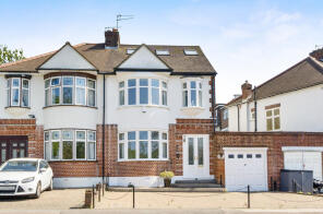 67, East Walk, East Barnet, Barnet EN4 8JT