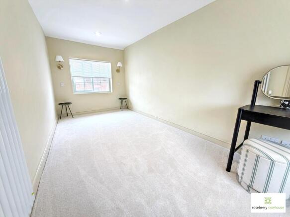 2 bed Terraced for sale Image 9