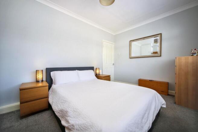 2 bed Bungalow for sale Image 11