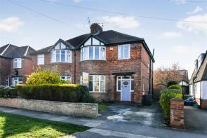 84, Grantham Drive, York YO26 4TZ