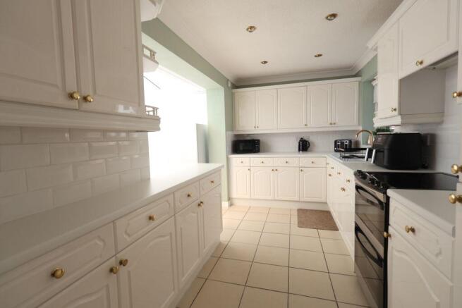 Kitchen into Conservatory