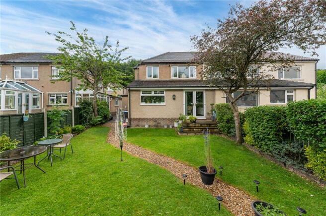 3 bed Semi-Detached for sale Image 8