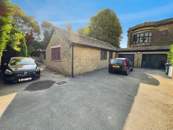 3 bed Bungalow to rent Image 8
