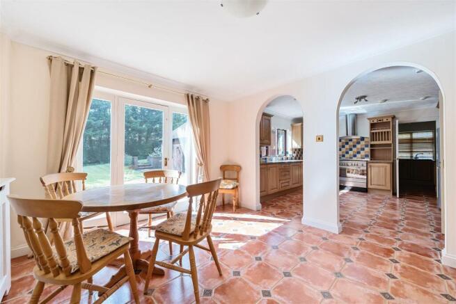 6 Ashby Park - Kitchen/Breakfast Room