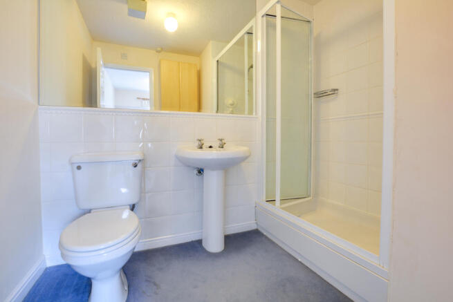 South Knighton Road - En Suite