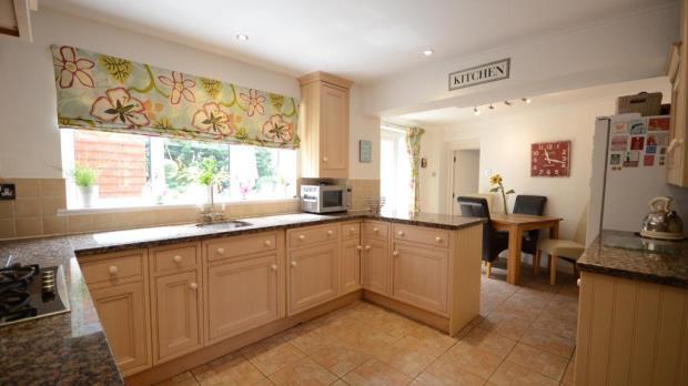 Kitchen 2