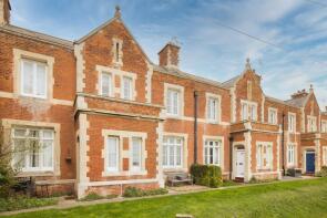 9, Coastguard Cottages, Victoria Parade, Ramsgate CT11 8DU