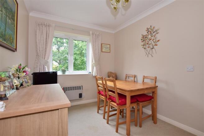 Bedroom 2 (Used For Dining)