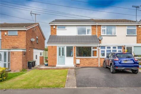 Redland Close, Marlbrook, Bromsgrove, Worcestershire, B60