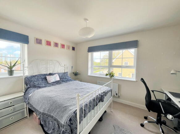 3 bed Detached to rent Image 5