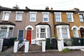 98, Oakdale Road, London E11 4DL