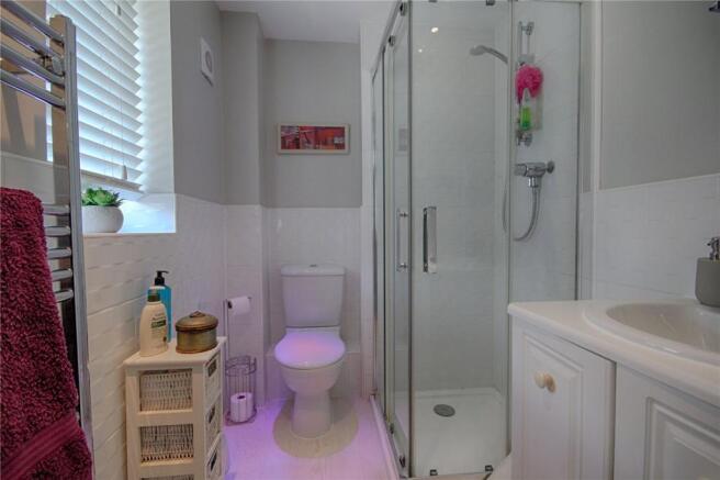 En-Suite 1