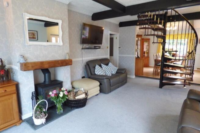 Lounge Dining Room 