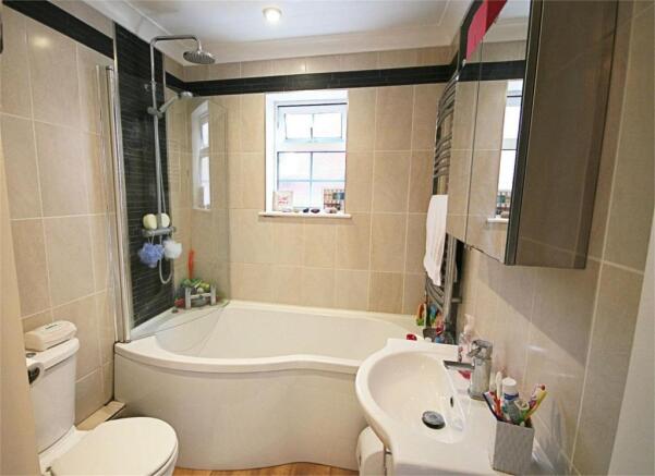 Photo 8