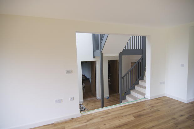 Passage To Lounge