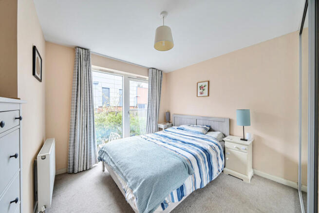 1438957-4-69ce3c6...