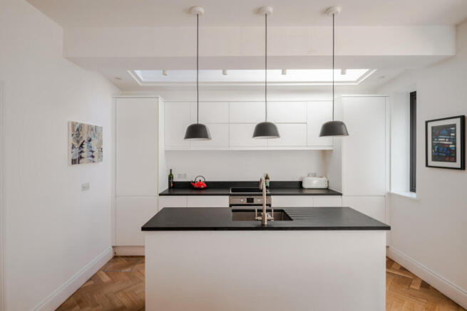 336696 - 121A, Fentiman Road-18.jpeg