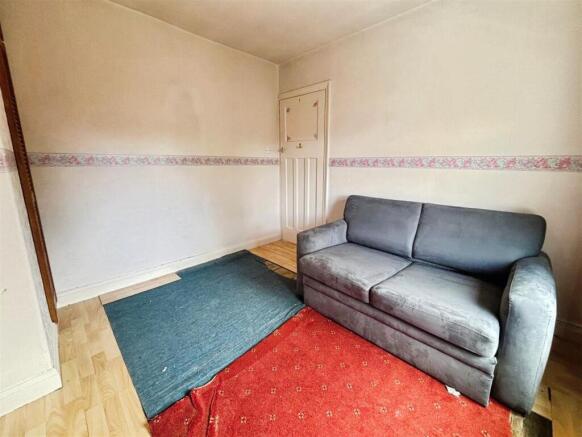 3 bed Semi-Detached for sale Image 12