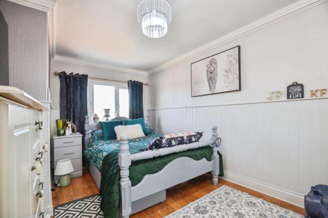 2 bed End of Terrace for sale Image 9