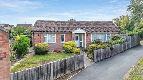 Connaught Way, Bedford, MK41 7LB