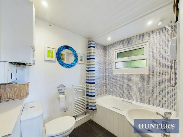 2 bed Cottage for sale Image 10