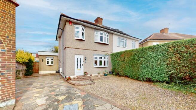 4-bed semi-detached on Dorset Close, Hayes, UB4, £625,000