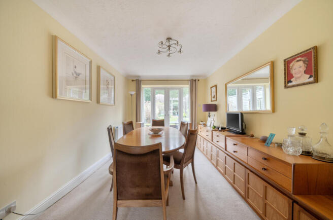 1423230-8-69aaabf...