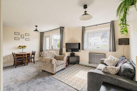 28/5 Hoseason Gardens, Edinburgh, EH4 7HE