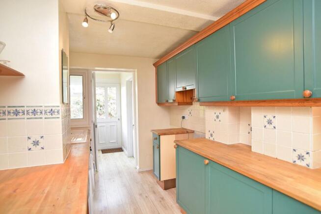 3 bed Semi-Detached for sale Image 12