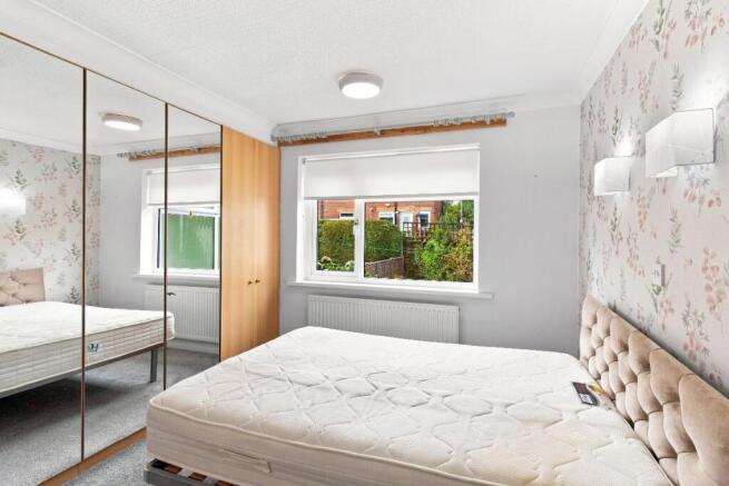 2 bed Bungalow for sale Image 12