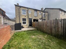 39, John Street, Holme Wood, Bradford BD4 0PS