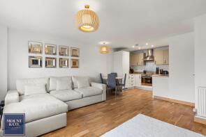 6, Smeaton Court, Hertford SG13 7AL
