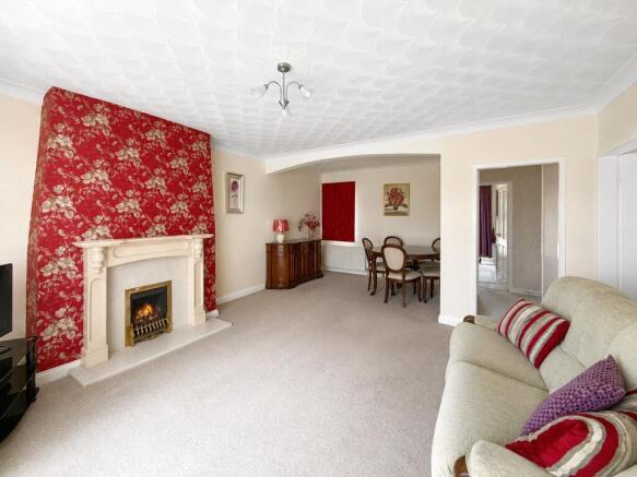 2 bed Bungalow for sale Image 4