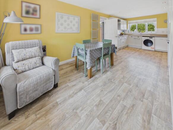 Kitchen 4