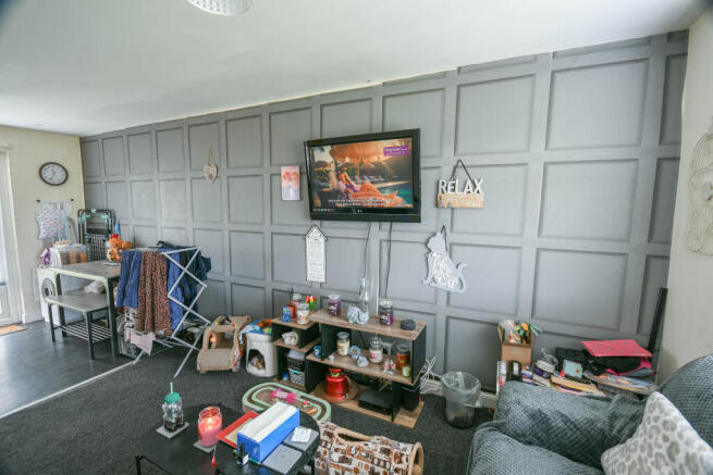 3 bed Terraced for sale Image 4