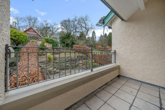 Balcony and Garde...