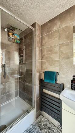3 bed Detached for sale Image 8