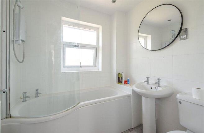3 bed Semi-Detached for sale Image 6