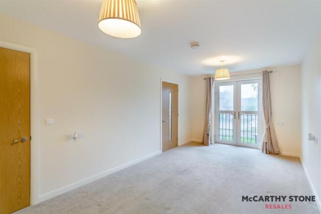 1 bed Apartment for sale Image 4
