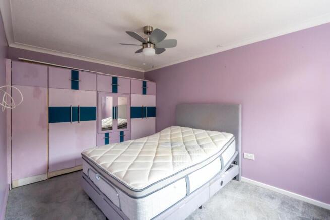 Bedroom 1 - Image 1.jpg