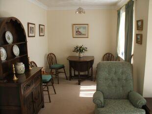 Lounge 1