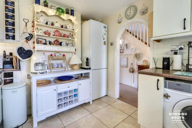 Burton Road, Whittington, Lichfield, WS14 9NN photo 4