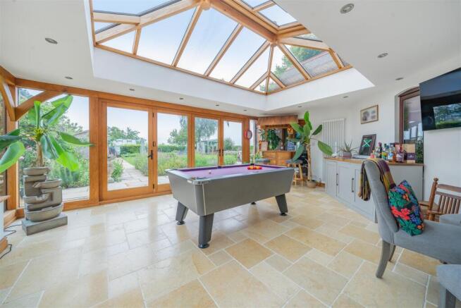 Wylkyns Lodge, Canons Ashby Court