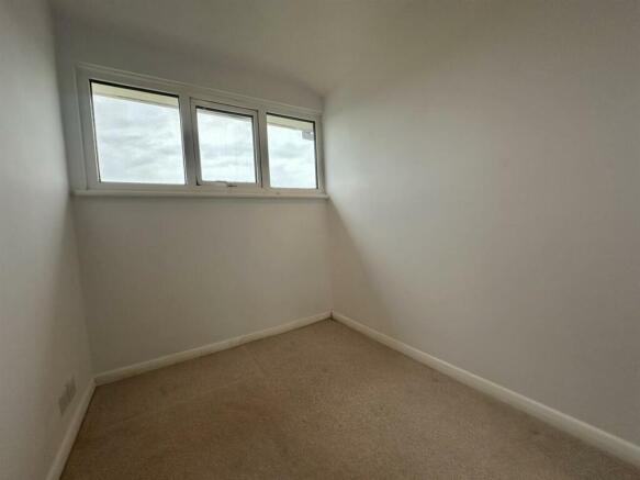 Bedroom 3.jpg