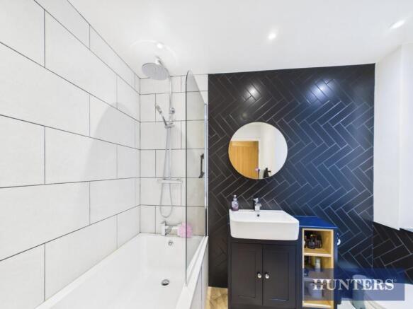 3 bed Semi-Detached for sale Image 12