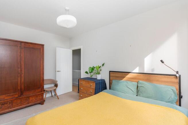 1B4RTN - Bedroom E.jpg
