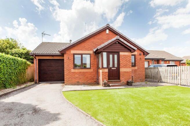2-bed detached on Ash Tree Road, Clowne, S43, £239,950